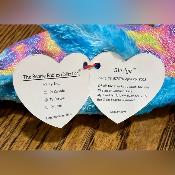 Ty Sledge the shark beanie baby from 2002 - Picture 6 of 11